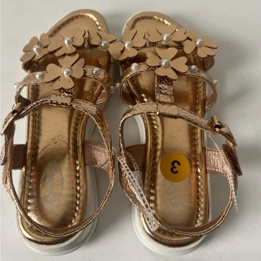 Atalina Little Girl’s Classy Gold T-Strap Sandals with Petal Accents Size 3 NWOT